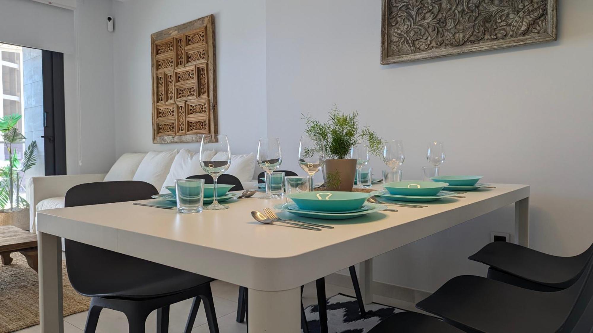 Sunset Waves Magic Apartments เบนิดอร์ม ภายนอก รูปภาพ