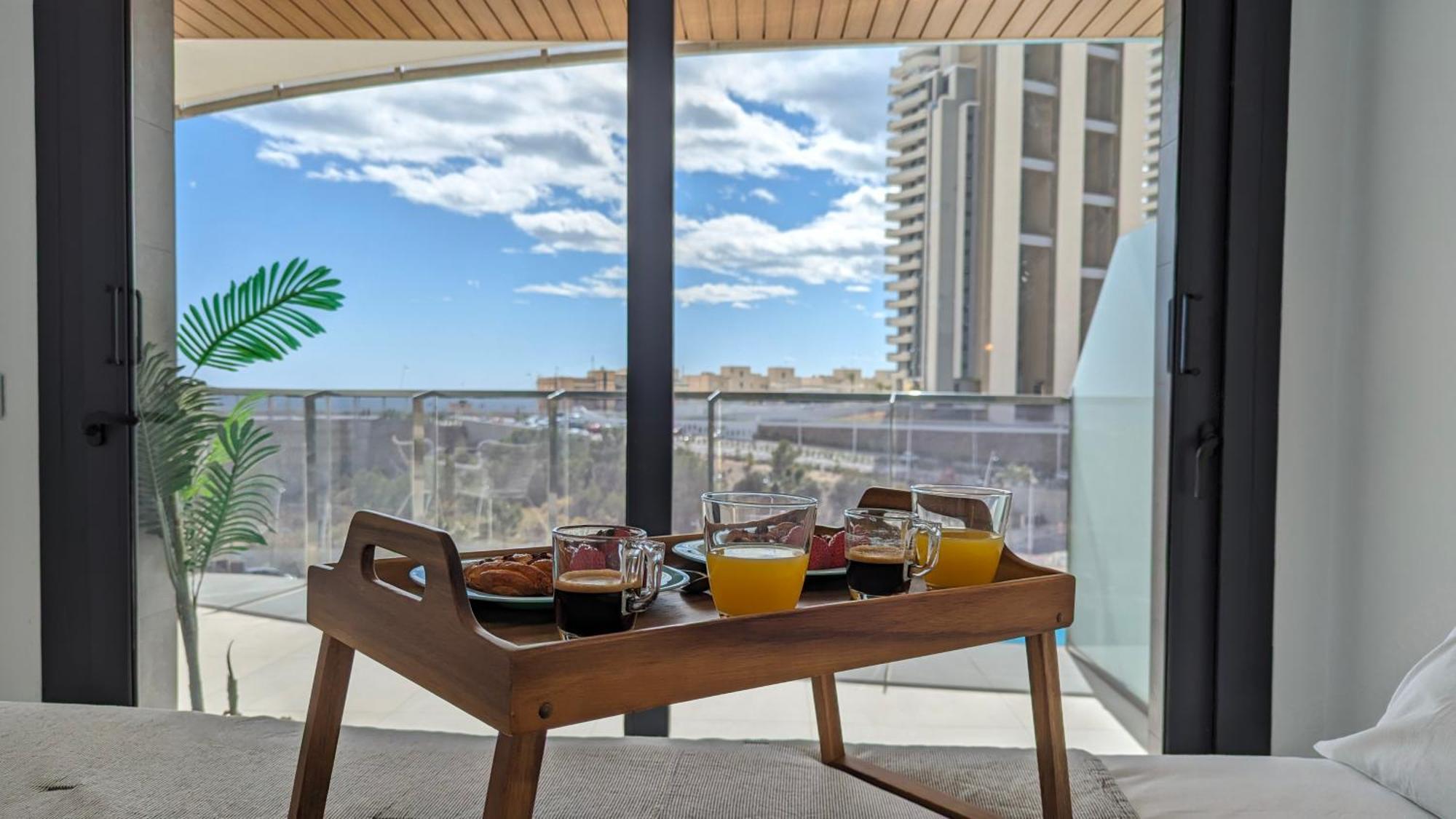 Sunset Waves Magic Apartments เบนิดอร์ม ภายนอก รูปภาพ