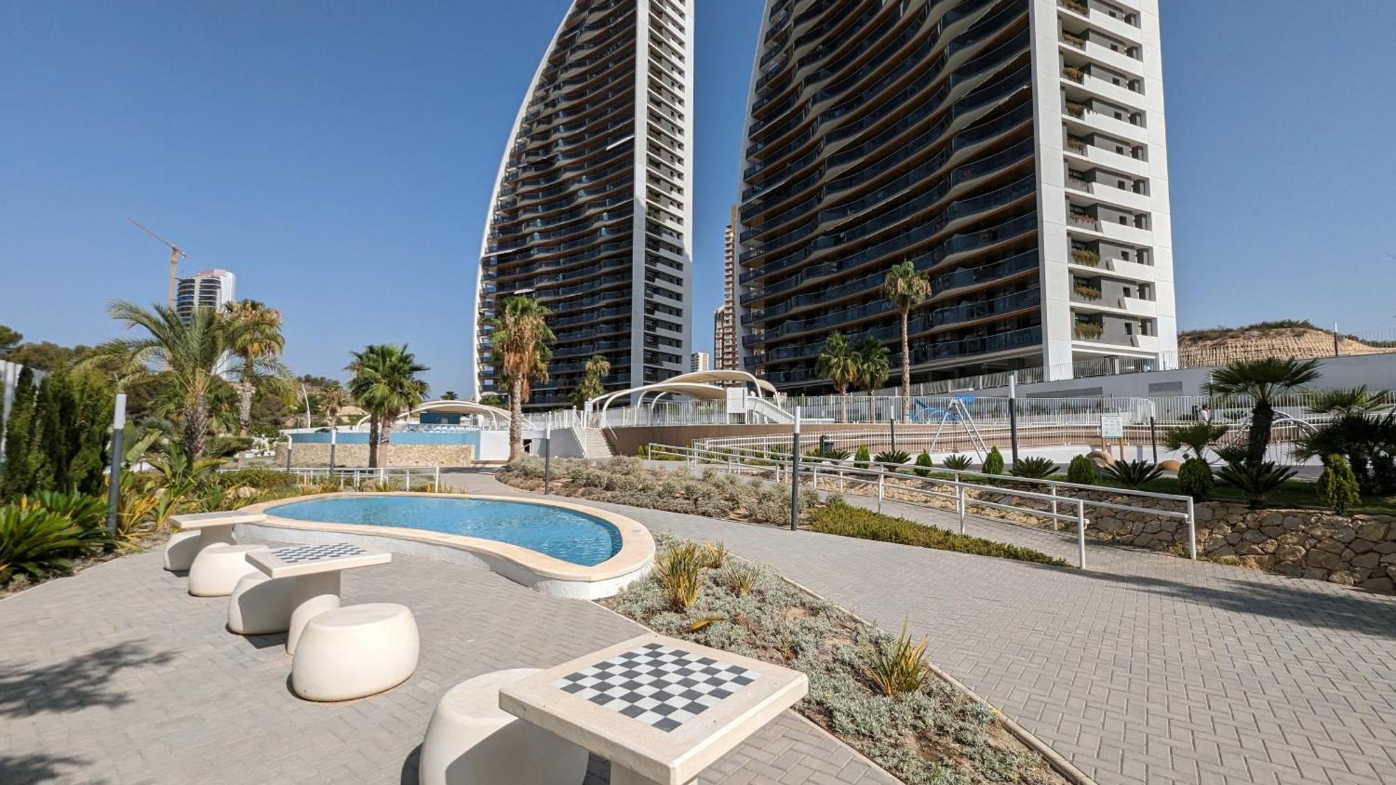 Sunset Waves Magic Apartments เบนิดอร์ม ภายนอก รูปภาพ